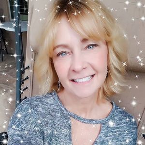 Meet your Posher, Rhonda